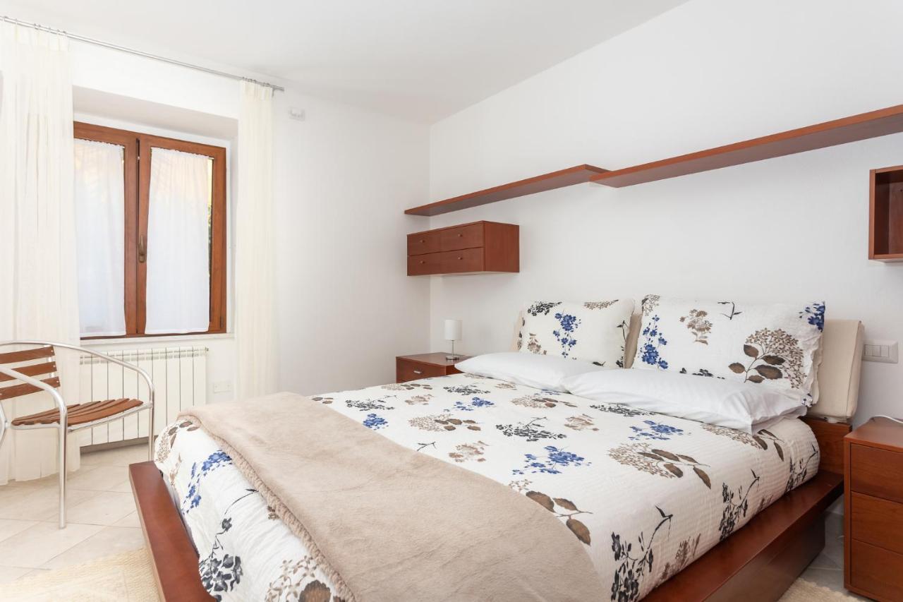 Spacious 3-Bedroom Apartment With Courtyard In Tempio Pausania - Perfect For Families Luaran gambar