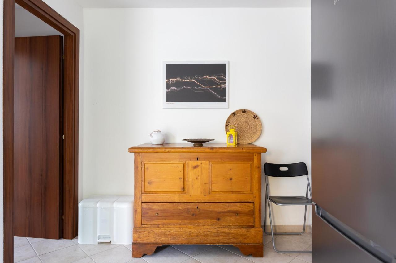 Spacious 3-Bedroom Apartment With Courtyard In Tempio Pausania - Perfect For Families Luaran gambar